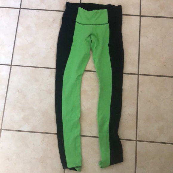 Lululemon leggings - Picture 1 of 4